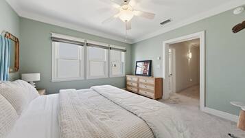 House, 6 Bedrooms | 6 bedrooms, travel crib, free WiFi, bed sheets