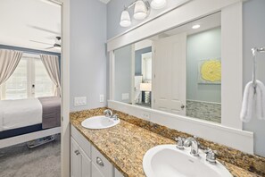 Huis, 4 slaapkamers | Badkamer | Handdoeken