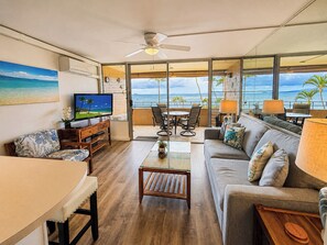 Flat-screen TV, DVD player, books - Tranquil Maalaea Oceanfront Condo Ocean and Haleakala Views Pool Near Harbor (Wailuku)