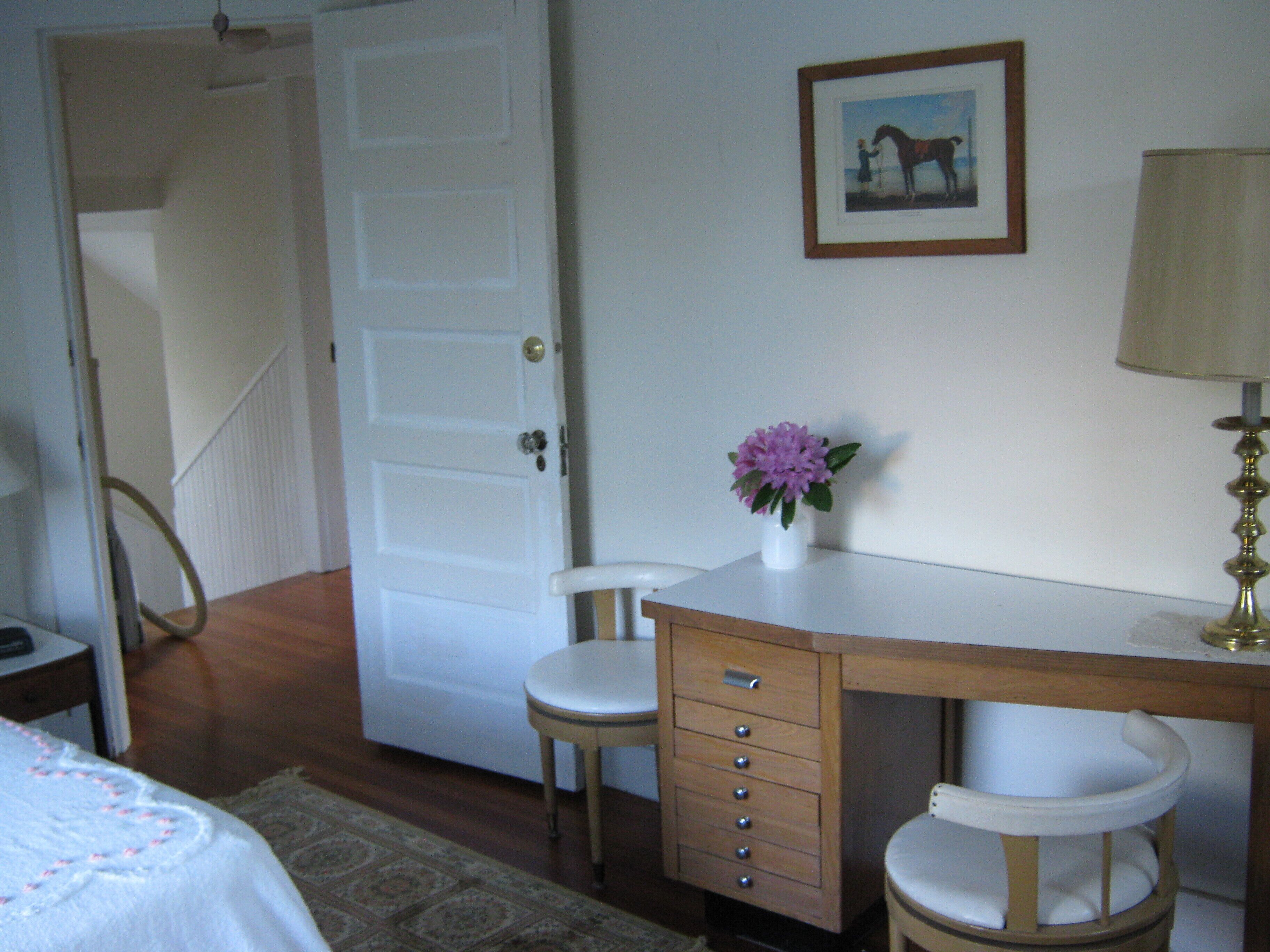 Lovely 5 BR Village Home with Heated Pool in Heart of East Hampton. Walk to All!