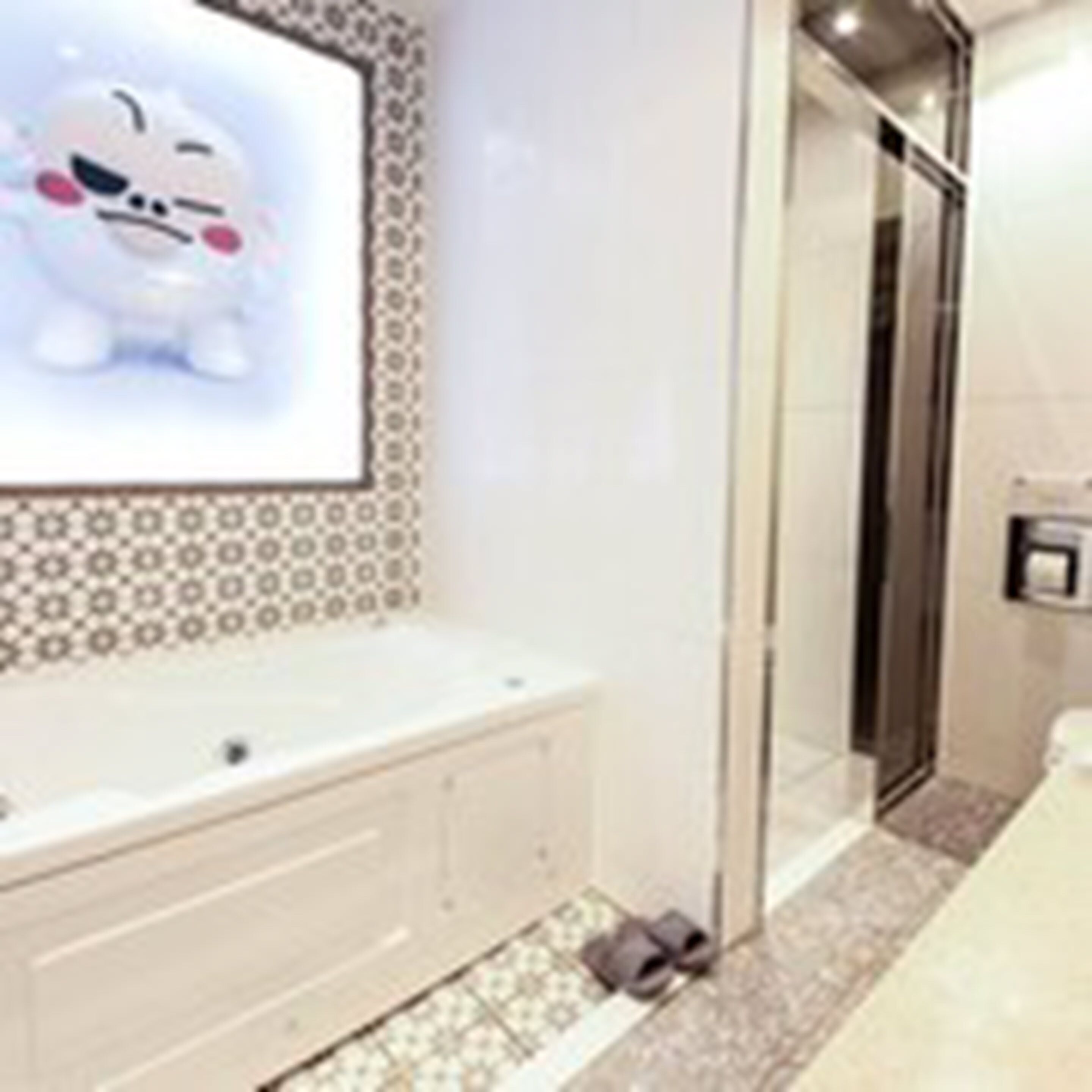 signature double room | bathroom | separate bathtub and shower, deep-soaking bathtub, free toiletries