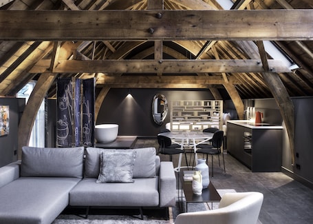 Hotel Kazerne