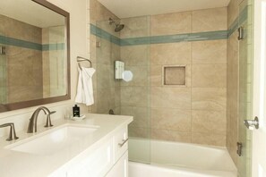 Bathroom - Seascape Beach Resort Monterey Bay (Aptos)