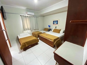 Superior Triple Room, 3 Twin Beds, Non Smoking | Hypo-allergenic bedding, minibar, desk, free WiFi