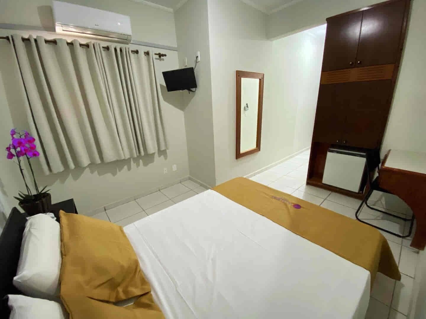 Tomannsrom – superior, 1 dobbeltseng, ikke-røyk | Allergitestet sengetøy, minibar, skrivebord og wi-fi (inkludert)