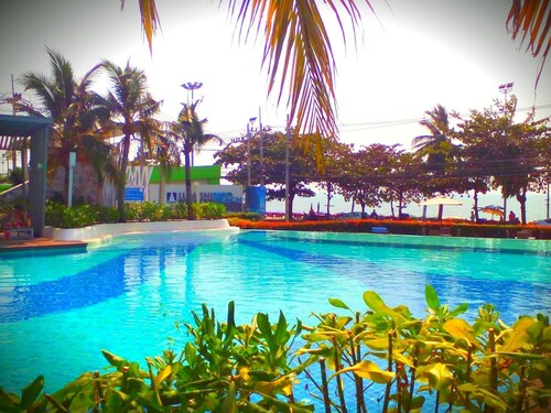 Lumpini Jomtien Seaview  High Floor