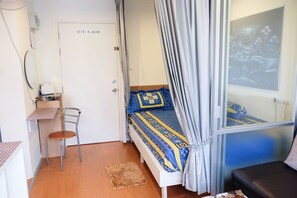 1 makuuhuone, tallelokero huoneessa, silitysrauta/-lauta, ilmainen Wi-Fi