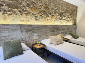 3 Schlafzimmer, Bügeleisen/Bügelbrett, kostenloses WLAN, Bettwäsche