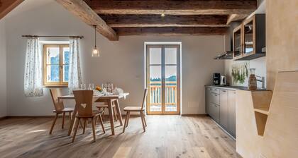 Appartement de vacances "OberprĂŒnst Hof -St. Sebastian" dans un chĂąlet confortable avec jardin