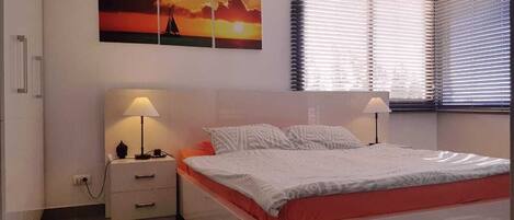 1 bedroom, iron/ironing board, travel crib, free WiFi