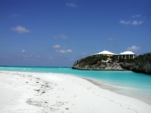 Camastros y toallas de playa