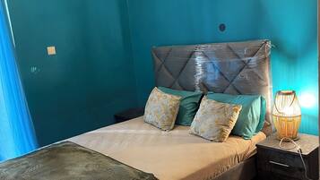 1 bedroom, desk, iron/ironing board, free WiFi