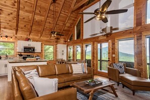 Älytelevisio, takka, suoratoistopalvelut