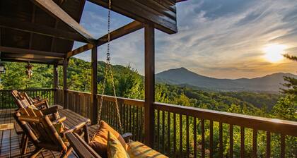 Chalet de luxe sur cinq Acres - vue imprenable - Seulement 10 min. Parkway