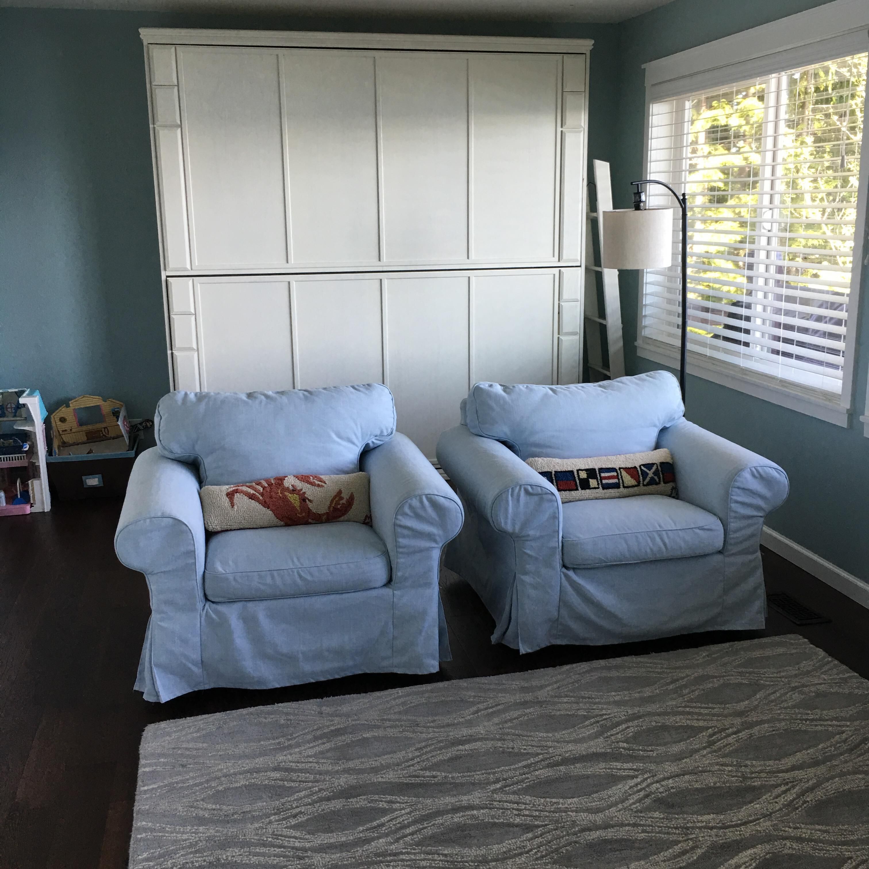 Amazing Waterfront Home- sleeps up to 16