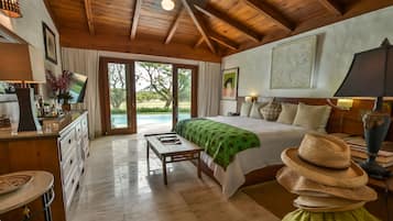 4 chambres, coffres-forts dans les chambres, fer et planche à repasser