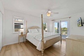 5 bedrooms, free WiFi, bed sheets