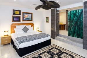 Extra beds - The Penthouse Port Douglas (Port Douglas)