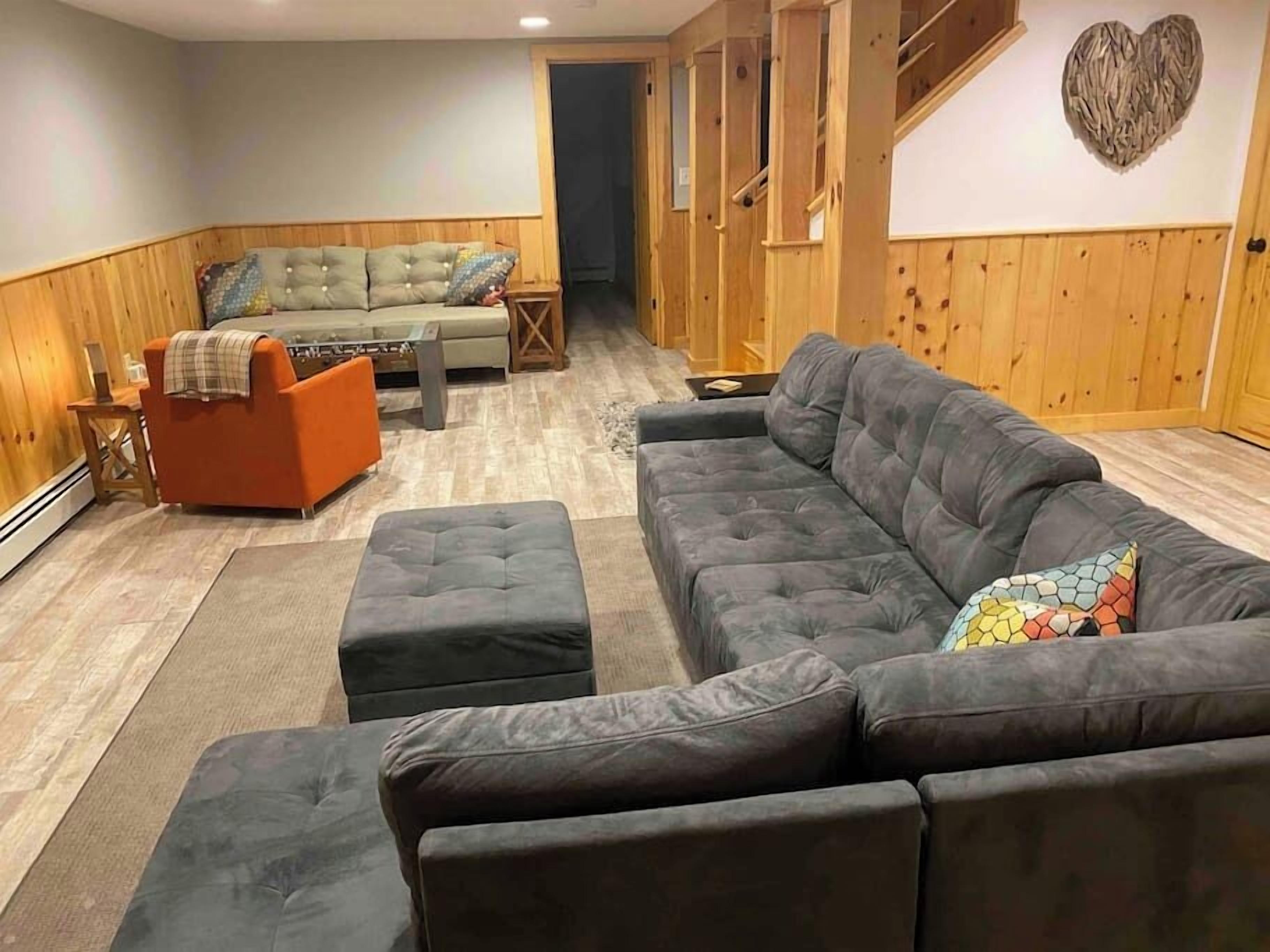 TV, peis og smarthøyttalere