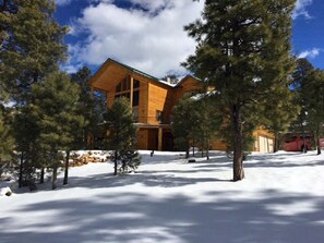 Exterior - Escape to the Majestic Trophy Buck Lodge (Heber)