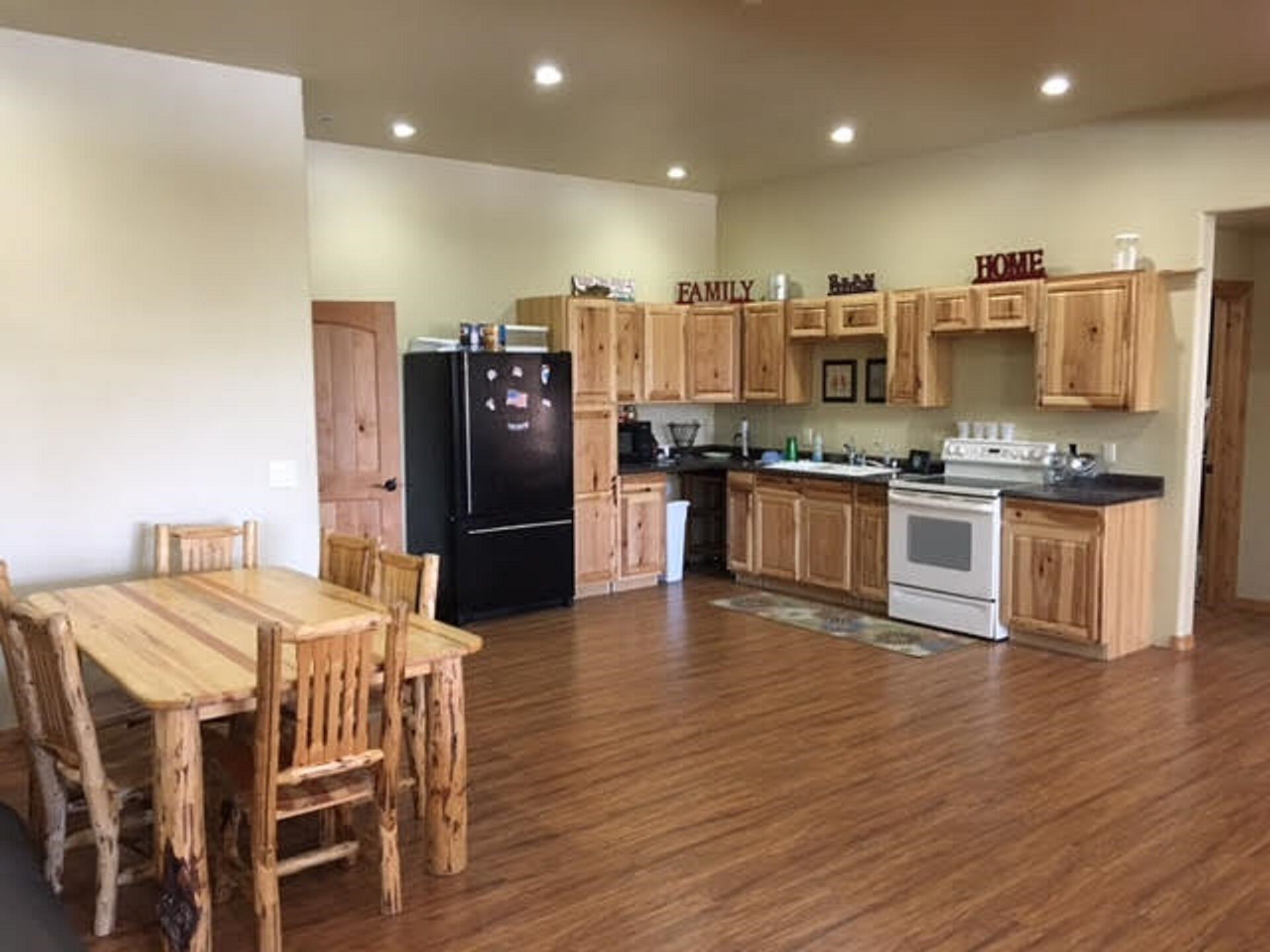 Trophy Buck Lodge in Beautiful Heber, Arizona