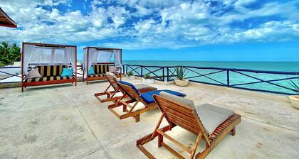 Coastal Casual Bliss: Beach + Pool + Rooftop Deck + Generator + Fast Internet