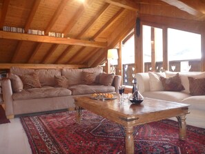Smart TV, fireplace, video games, DVD player