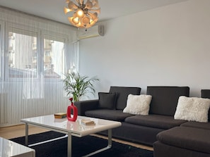 Billede uden beskrivelse, 2 af 10, knap