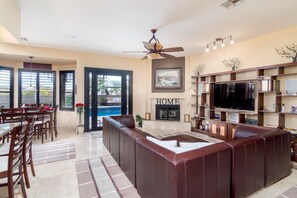 TV, fireplace, DVD player, books