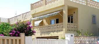 Bungalow para 4-5 personas a 50 m de la playa de arena. 