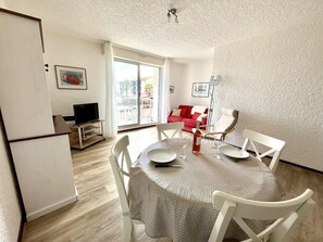 Interior - Appartement Corail by Agence Bru - 51001 (Lacanau)