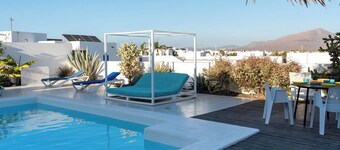 Villa Perla Blanca, 3 bed, free wifi, airco & heated pool