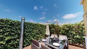 Outdoor dining - Villa Chestnut - A Murcia Holiday Rentals Property (Torre Pacheco)