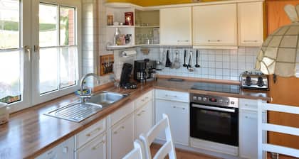 Einzel stehendes Top ausgestattetes Wohnhaus fĂŒr bis zu 14 Pers.