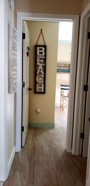 Interior - ♡♡ Private Entry - 1 bedroom apartment -  EUROPEAN HOSPITALITY ♡♡ (Naples)