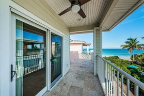 Terrace/patio - Beachside Luxury Home - Private Pool - Beach Views (Indian Rocks Beach)