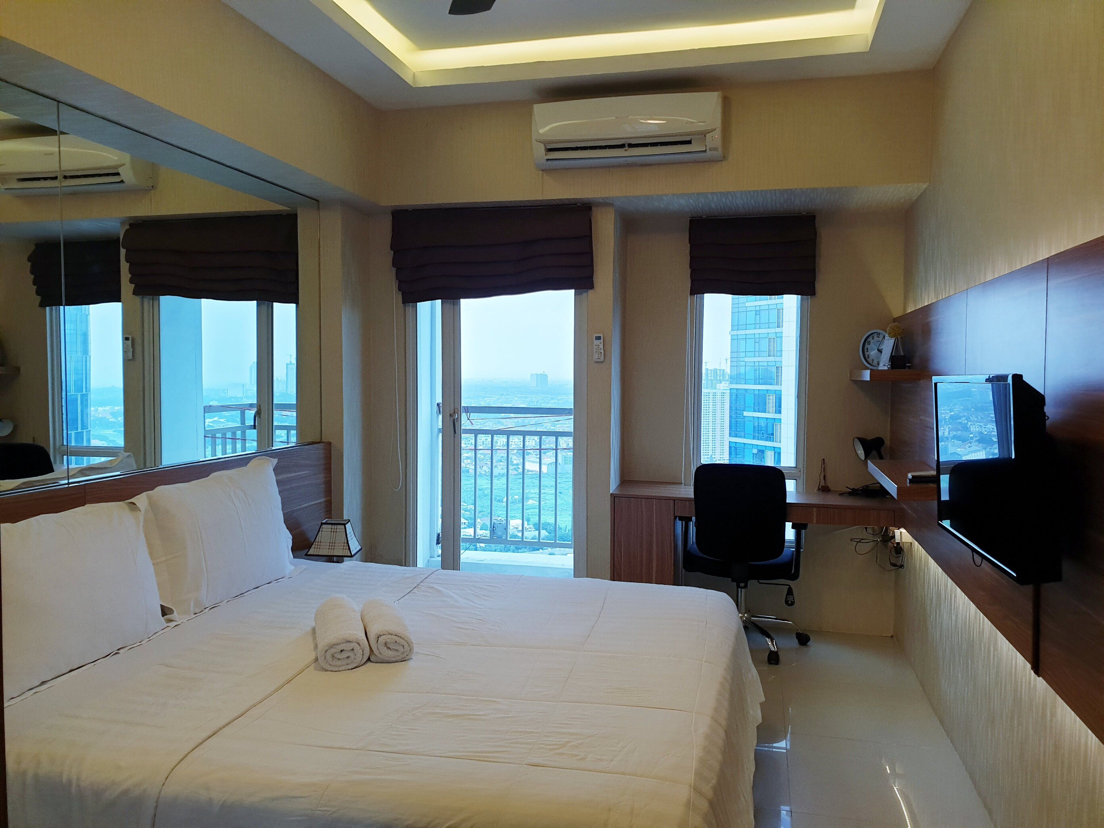 Cosmy Orchard 2 luxury apartment in Pakuwon Mall