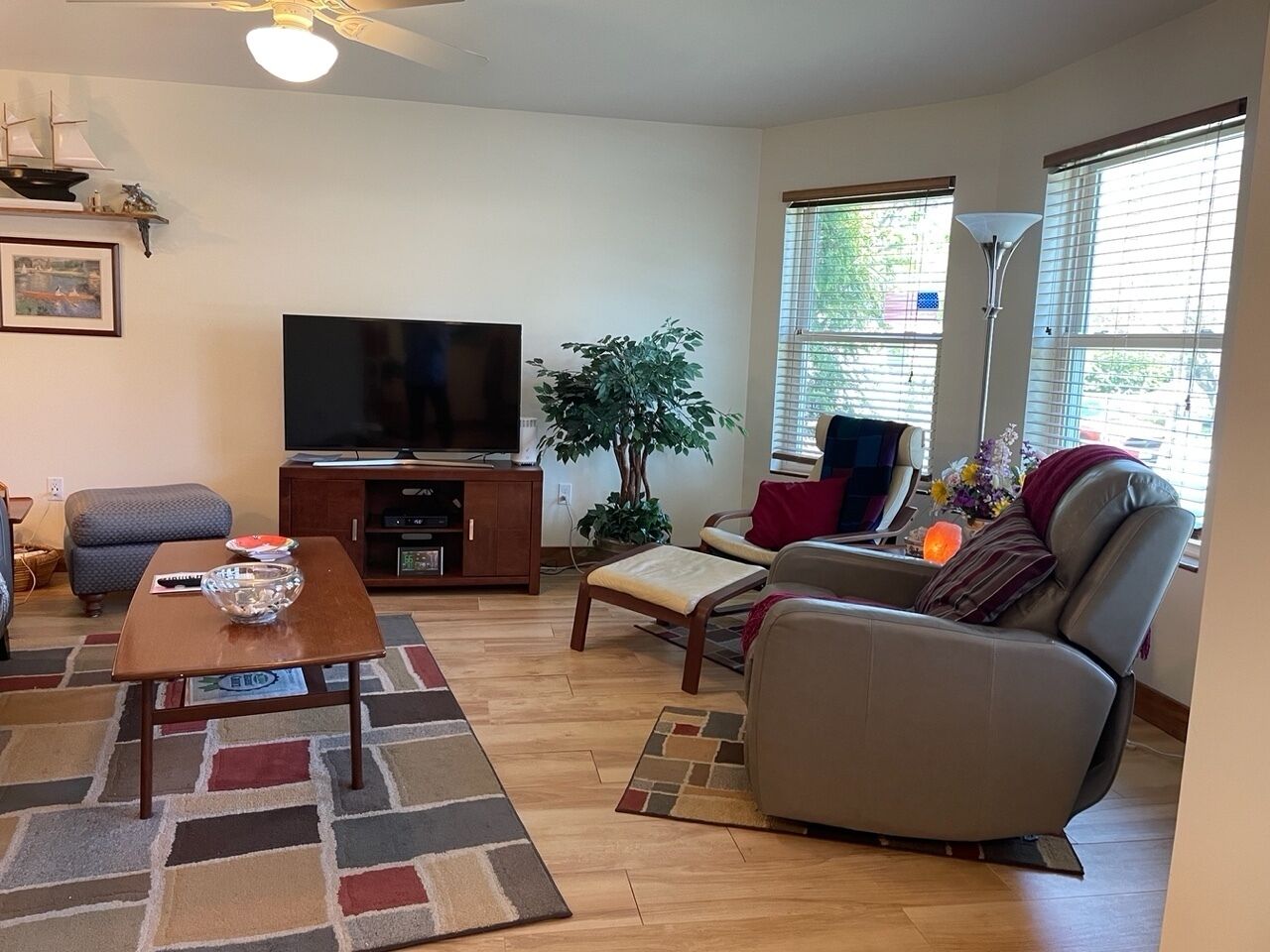 Narragansett / Scarborough Beach Home