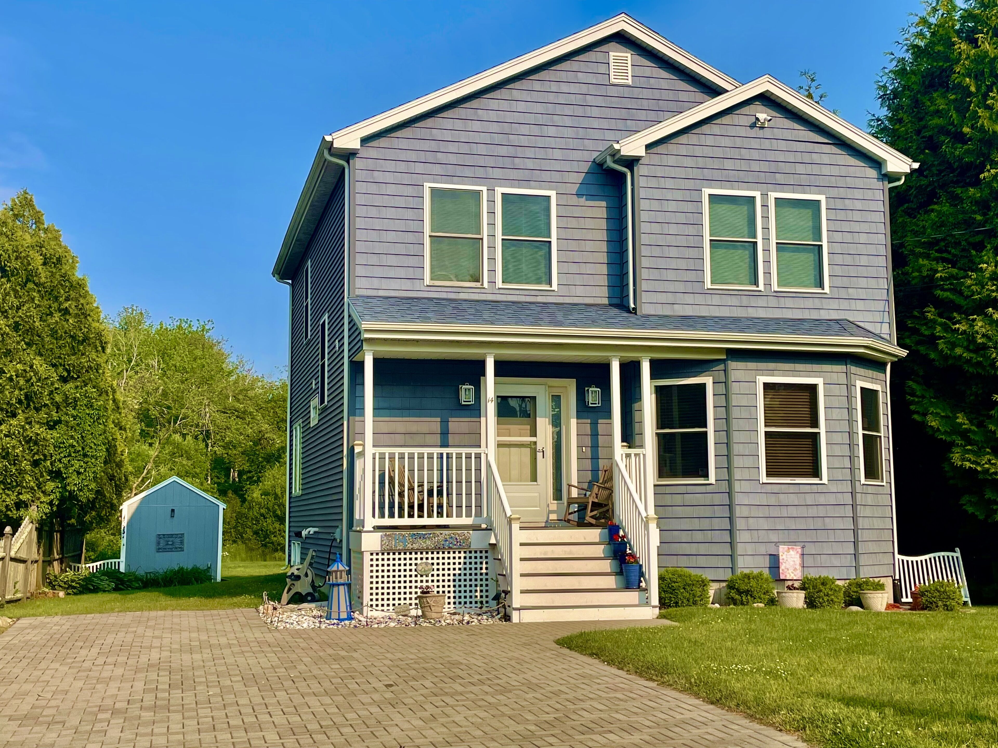 Narragansett / Scarborough Beach Home