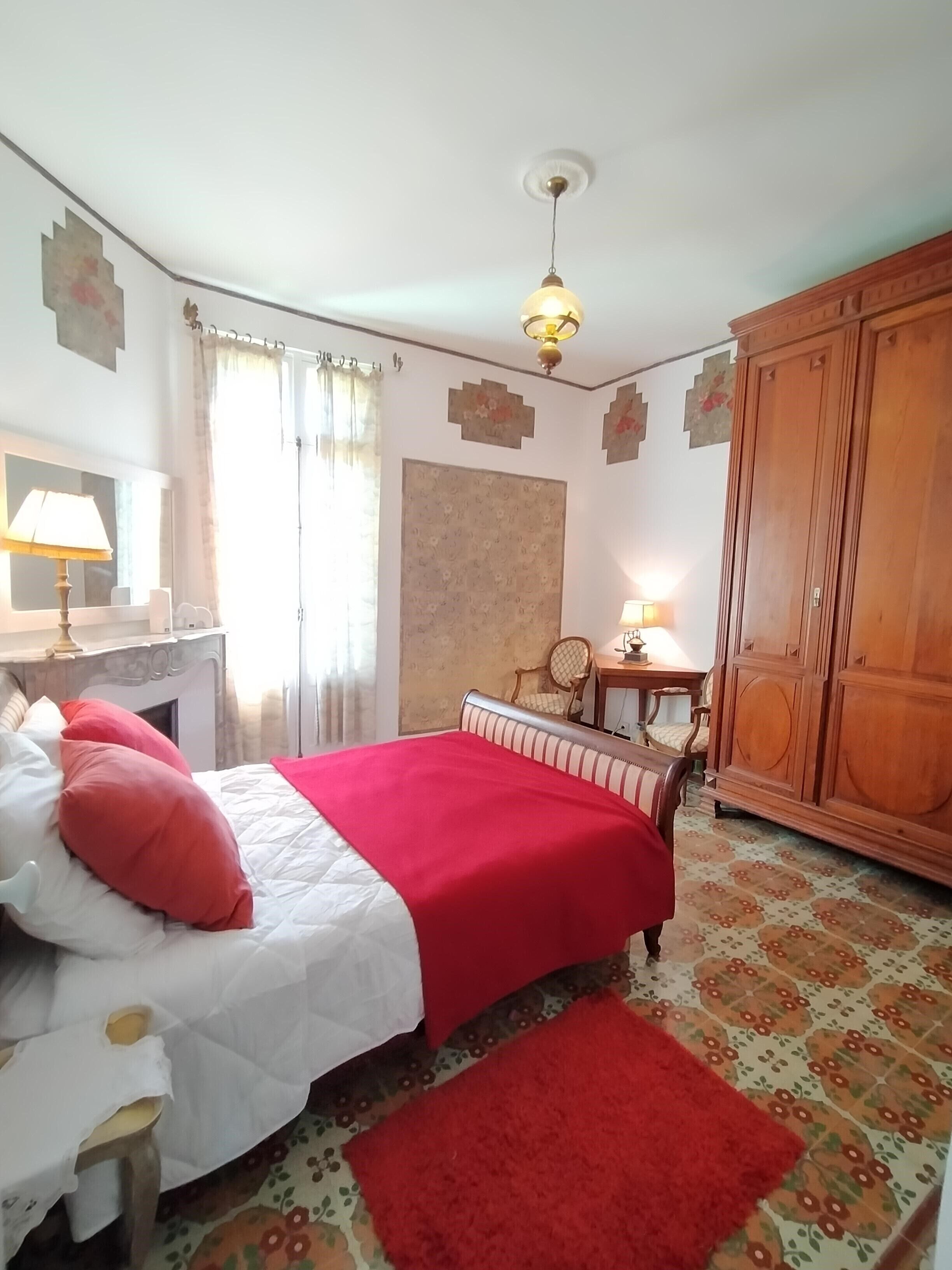 Mansion and park 3km from the beach of Ste Marie la mer (66)