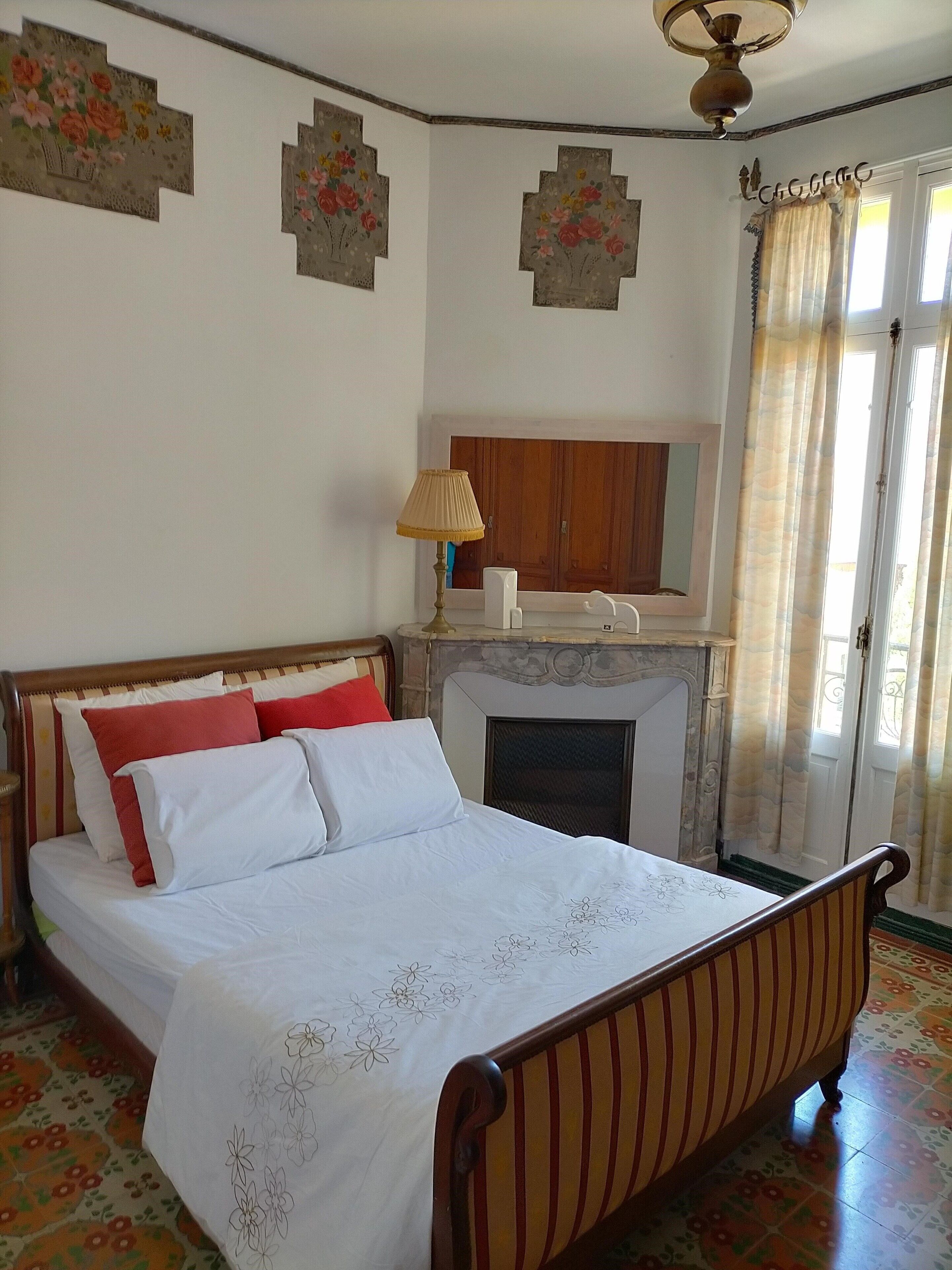 Mansion and park 3km from the beach of Ste Marie la mer (66)