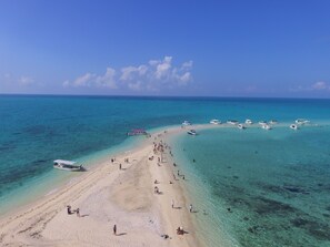 Beach nearby - Little Mermaid Hotel Ishigakijima (Ishigaki)