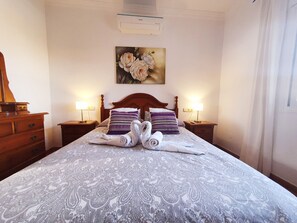 3 habitaciones, tabla de planchar con plancha y wifi gratis