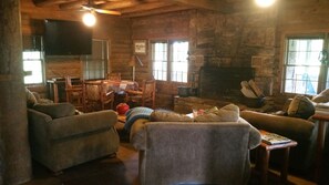 TV, fireplace, DVD player, books