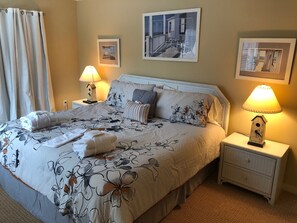 2 makuuhuonetta, silitysrauta/-lauta, Wi-Fi, vuodevaatteet