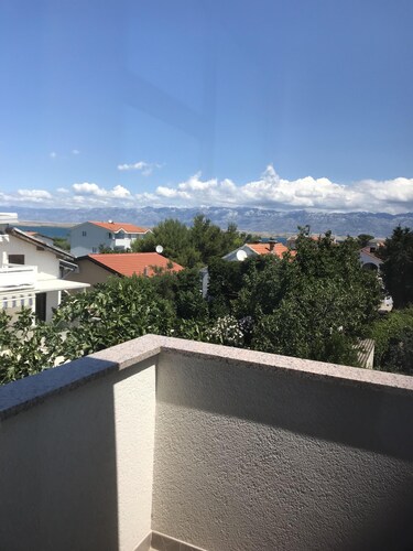 Familiäres Urlaubsvergnügen an der Kroatischen Mittelmeerküste