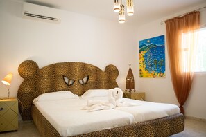 2 多间卧室、熨斗/熨衣板、WiFi、床单