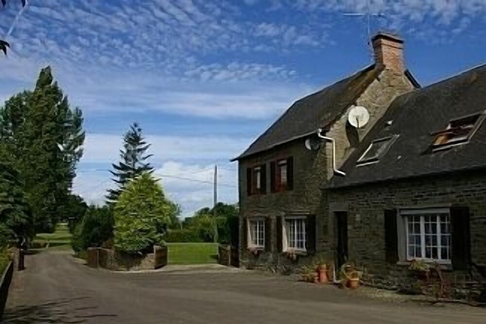 Stone Farmhouse with an Art Gallery