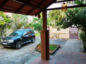 Property grounds - Nandhanam Eco Home Stay AC with BIke/Car Options (Coimbatore)