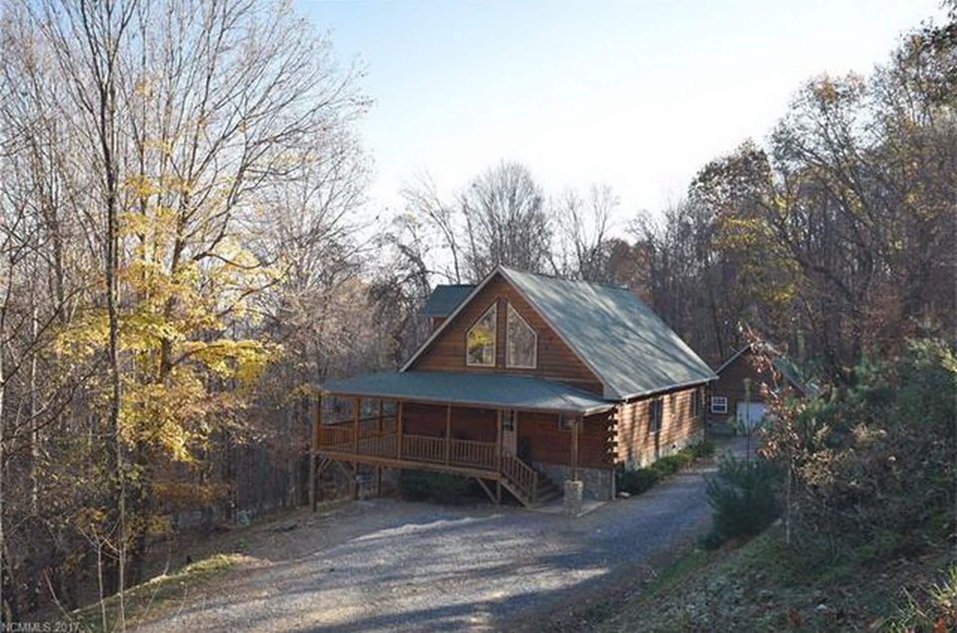 Beautiful Log Cabin with Two Master Suites on 4.5 Wooded Acres